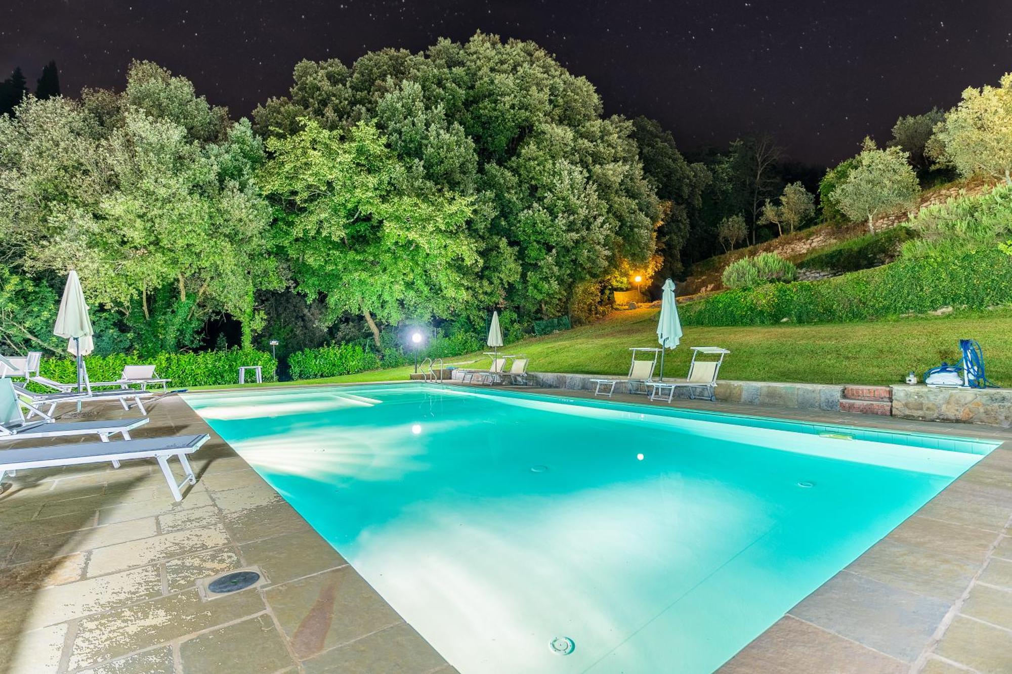 La Ferriera Exclusive Resort - Pool & Waterfall Loro Ciuffenna Exterior foto